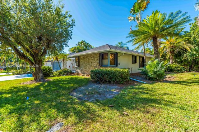 4500 NW 113th Ter, Coral Springs, FL 33065