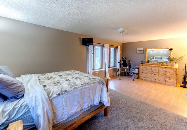 4800 Clearwater Trail, Lonsdale, MN 55046