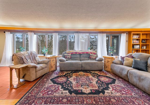 4800 Clearwater Trail, Lonsdale, MN 55046