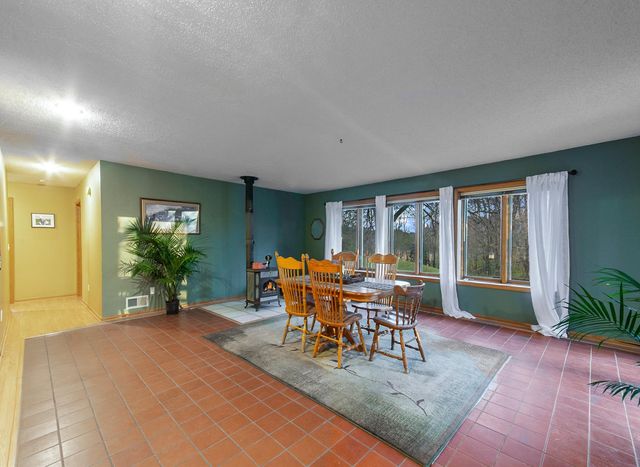 4800 Clearwater Trail, Lonsdale, MN 55046