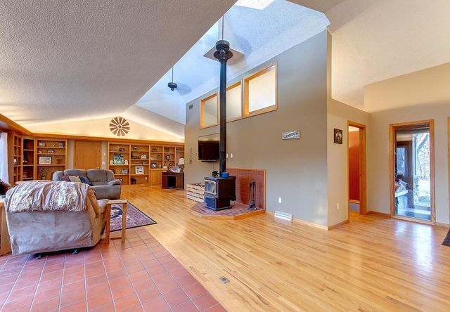 4800 Clearwater Trail, Lonsdale, MN 55046