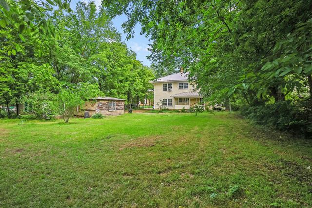 402 W Main Street, Ladonia, TX 75449