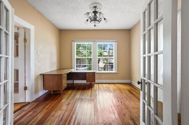 402 W Main Street, Ladonia, TX 75449