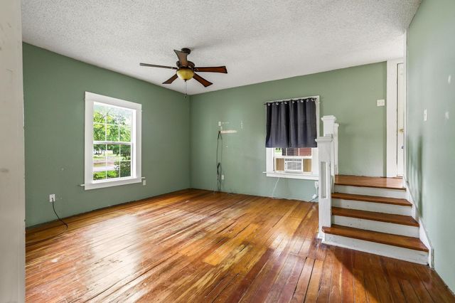 402 W Main Street, Ladonia, TX 75449