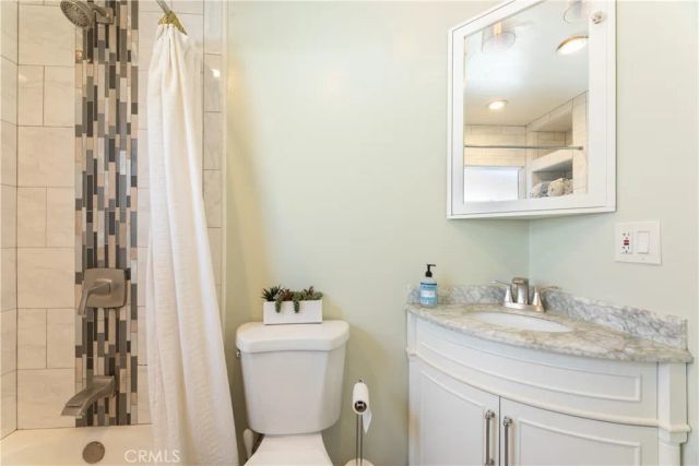 5819 Candlewood, Lakewood, CA 90713