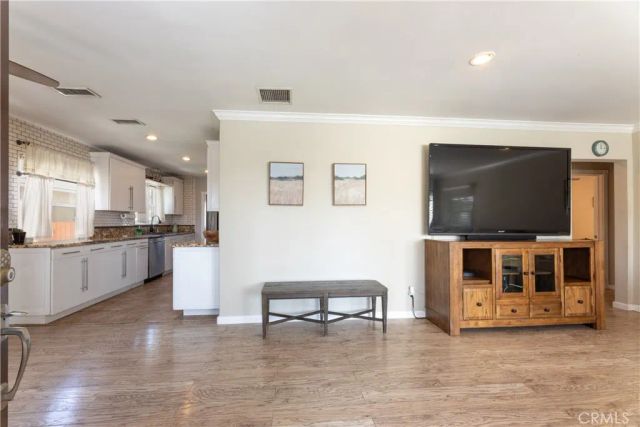 5819 Candlewood, Lakewood, CA 90713