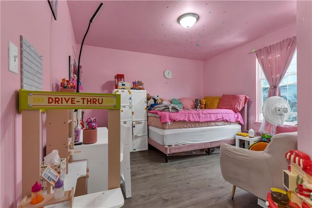 71 Colfax Street, Providence, RI 02905