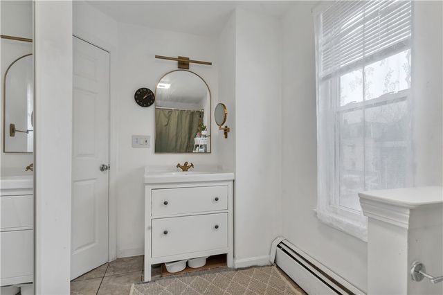 71 Colfax Street, Providence, RI 02905