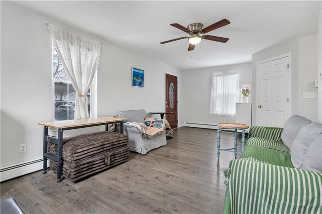 71 Colfax Street, Providence, RI 02905