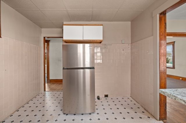 542 Riverside Ave, Medford, MA 02155