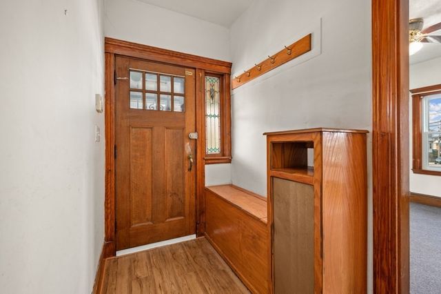 542 Riverside Ave, Medford, MA 02155