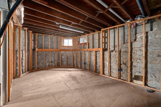 542 Riverside Ave, Medford, MA 02155