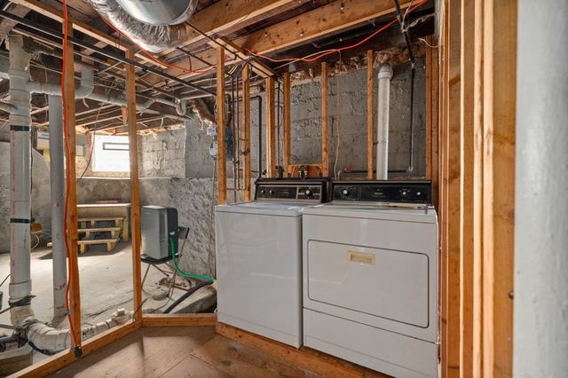 542 Riverside Ave, Medford, MA 02155