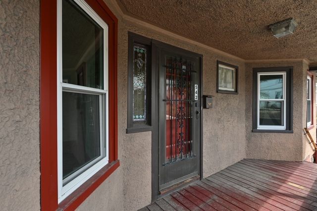 542 Riverside Ave, Medford, MA 02155