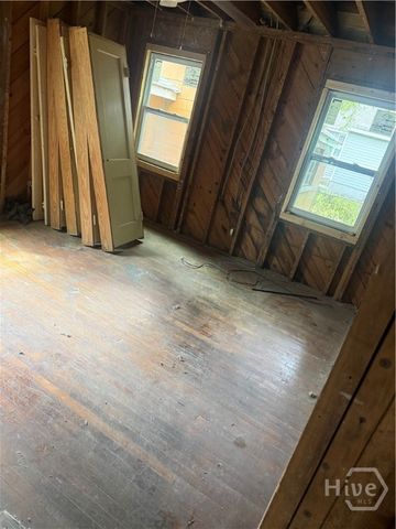 1210 E 40th Street, Savannah, GA 31404