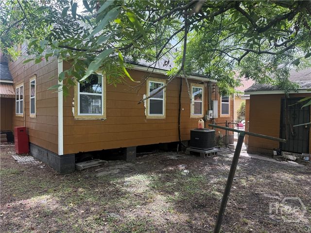 1210 E 40th Street, Savannah, GA 31404
