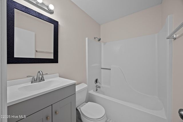 2606 Brookfield Drive, Midway Park, NC 28544