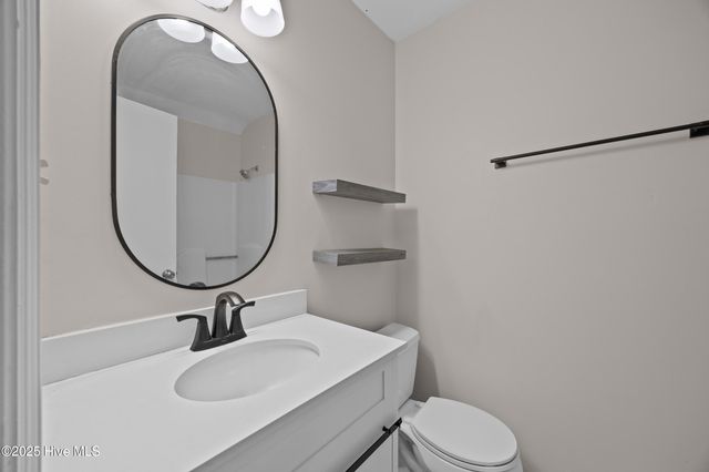 2606 Brookfield Drive, Midway Park, NC 28544