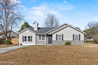 2606 Brookfield Drive, Midway Park, NC 28544