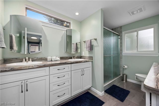 24231 Fairlawn Drive, North Olmsted, OH 44070