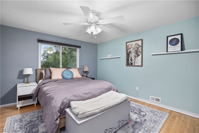 24231 Fairlawn Drive, North Olmsted, OH 44070