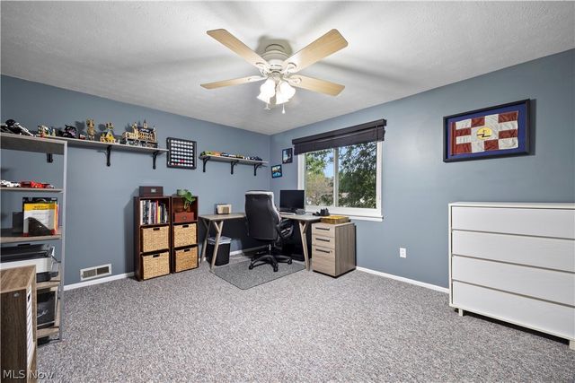 24231 Fairlawn Drive, North Olmsted, OH 44070