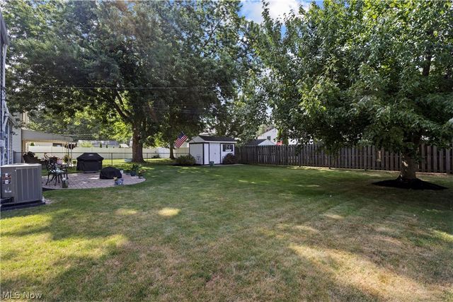 24231 Fairlawn Drive, North Olmsted, OH 44070