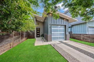 1125 Denfield ST 2, Austin, TX 78721