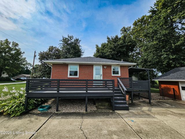 10300 Grafton Hall Rd, Louisville, KY 40272