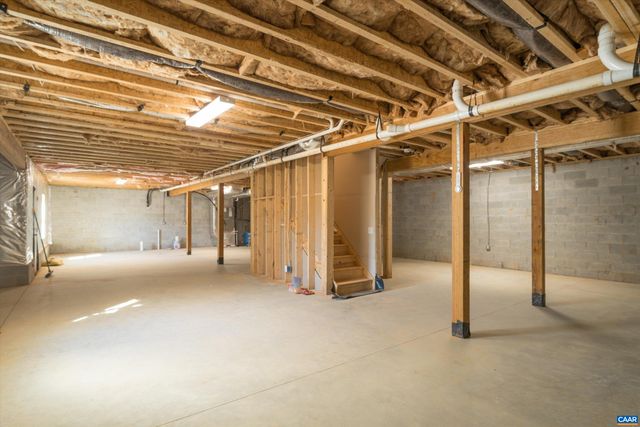 1889 POND RD, Buckingham, VA 23921