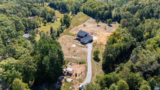 1889 POND RD, Buckingham, VA 23921