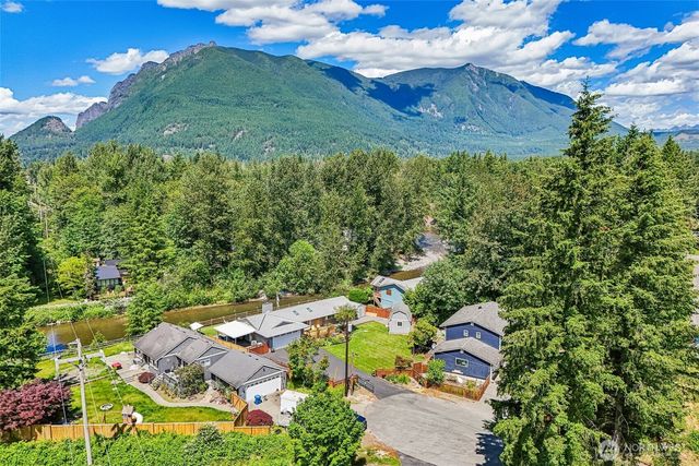 14844 437th Place SE, North Bend, WA 98045