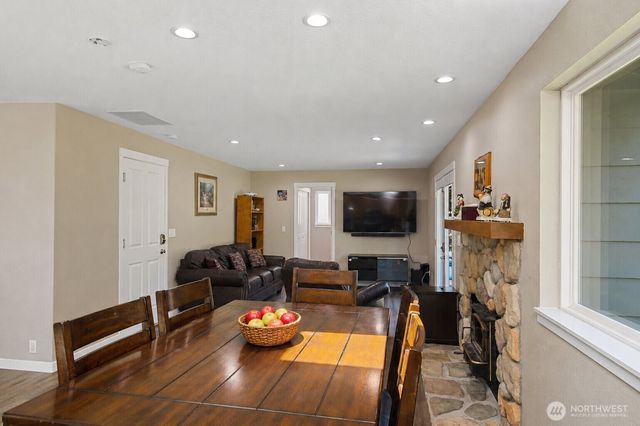 14844 437th Place SE, North Bend, WA 98045