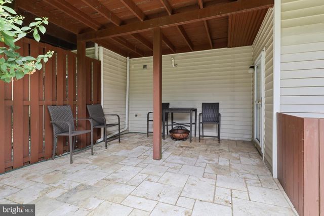 186 GREENLEAF RD, York, PA 17406