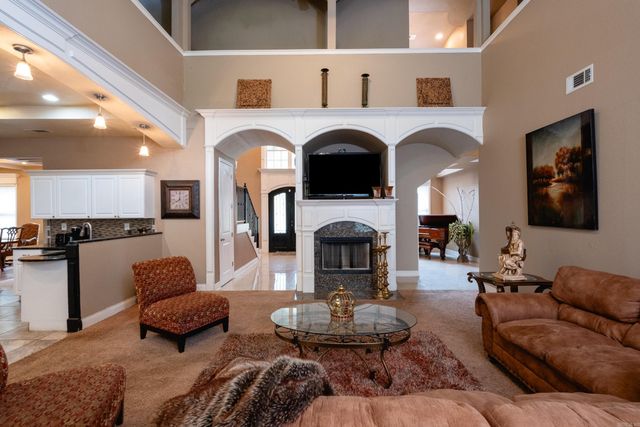 1436 Lakeshore Drive, Hensley, AR 72065