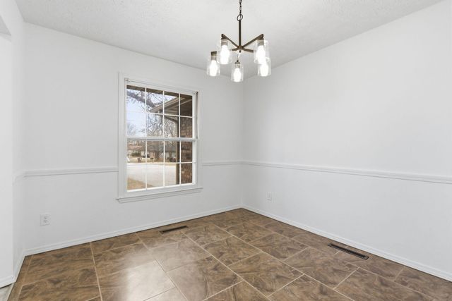 4445 S Farm Road 137, Springfield, MO 65810