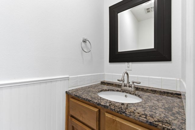 4445 S Farm Road 137, Springfield, MO 65810