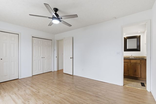 4445 S Farm Road 137, Springfield, MO 65810