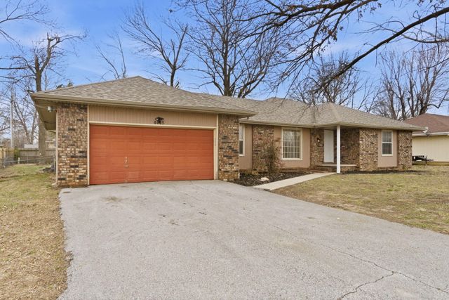 4445 S Farm Road 137, Springfield, MO 65810