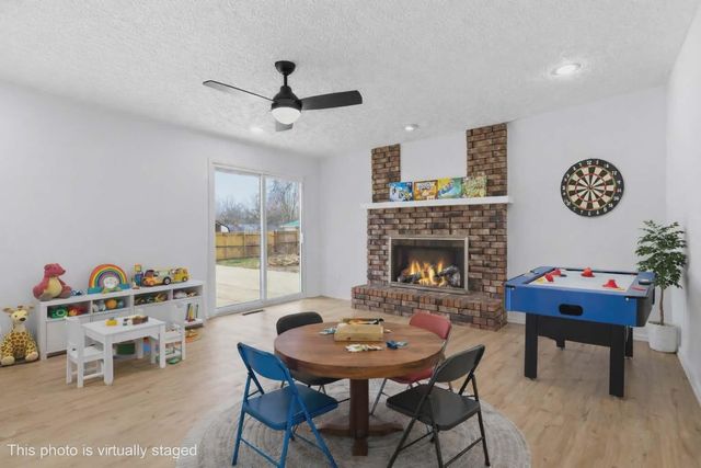 4445 S Farm Road 137, Springfield, MO 65810