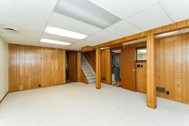 2004 18th Street NW, Rochester, MN 55901