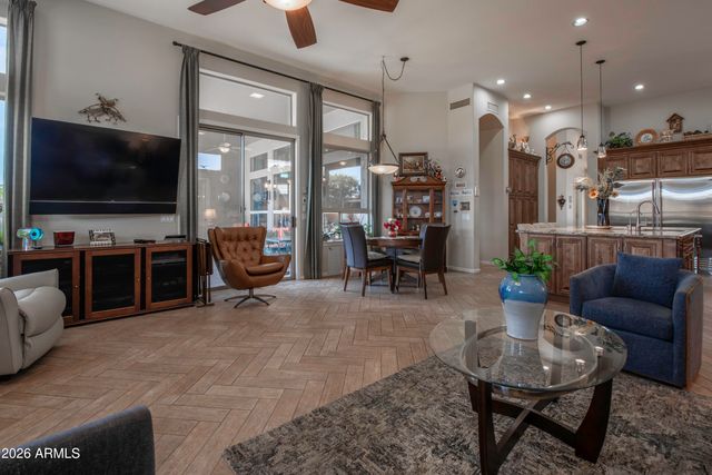 5006 E WAGONER Road, Scottsdale, AZ 85254