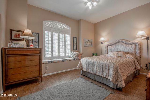 5006 E WAGONER Road, Scottsdale, AZ 85254