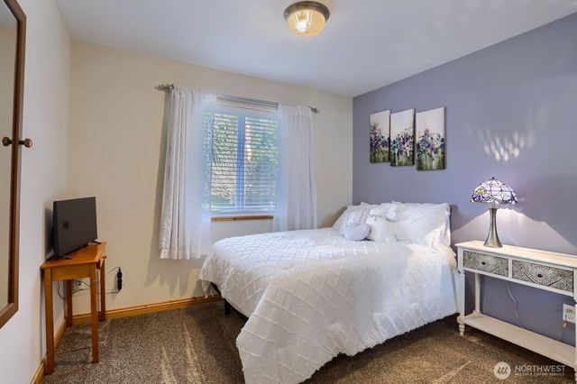 15828 234th Street SE, Snohomish, WA 98296