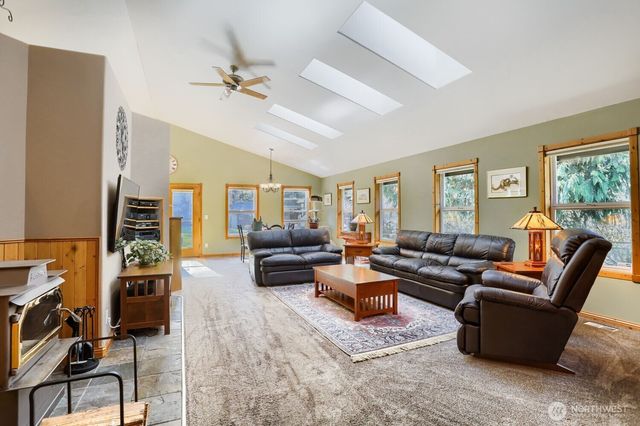 15828 234th Street SE, Snohomish, WA 98296