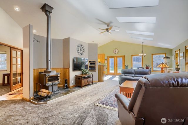 15828 234th Street SE, Snohomish, WA 98296