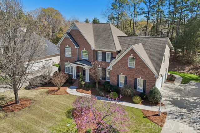 2321 Treymore Lane, Charlotte, NC 28262