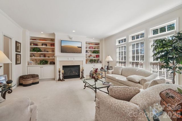 2321 Treymore Lane, Charlotte, NC 28262