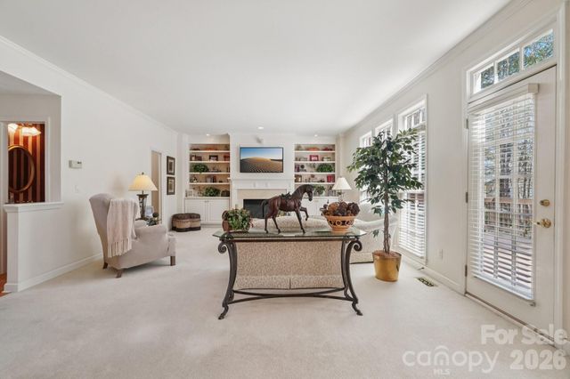 2321 Treymore Lane, Charlotte, NC 28262