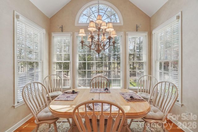 2321 Treymore Lane, Charlotte, NC 28262